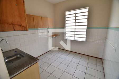 Casa à venda com 395m², 3 quartos e 2 vagasCozinha 2