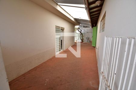 Casa à venda com 395m², 3 quartos e 2 vagasQuintal