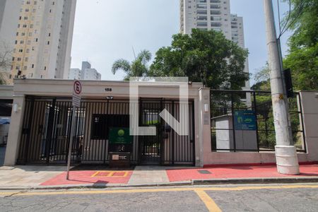 Fachada de apartamento para alugar com 2 quartos, 70m² em Jardim Leonor Mendes de Barros, São Paulo