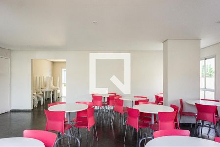 Apartamento para alugar com 57m², 3 quartos e 1 vagaCondomínio - Salão de Festas 