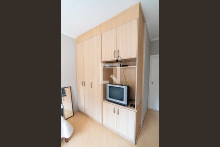 Casa à venda com 400m², 3 quartos e 4 vagasQuarto 2 - Armários