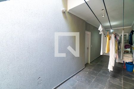 Casa à venda com 400m², 3 quartos e 4 vagasLavanderia