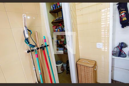 Apartamento à venda com 68m², 2 quartos e 1 vaga Apartamento à venda com 68m², 2 quartos e 1 vagaárea de serviço