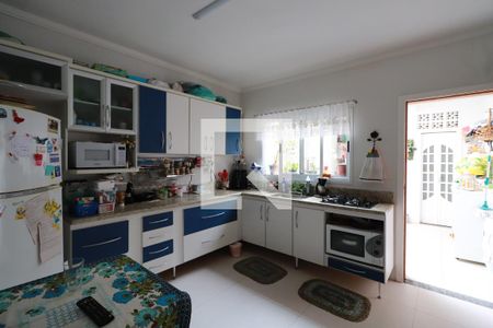 Casa à venda com 76m², 2 quartos e 1 vagaCozinha