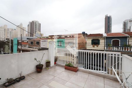 Casa à venda com 76m², 2 quartos e 1 vagaSacada