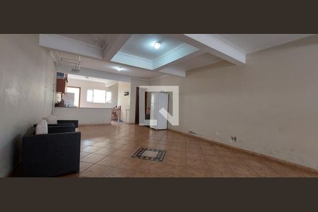 Casa à venda com 199m², 3 quartos e 4 vagas Casa à venda com 199m², 3 quartos e 4 vagasGaragem