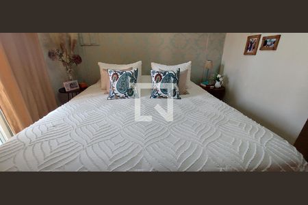 Casa à venda com 199m², 3 quartos e 4 vagas Casa à venda com 199m², 3 quartos e 4 vagasQuarto 1 suíte