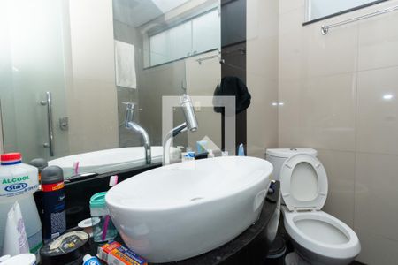 Casa à venda com 340m², 3 quartos e 5 vagasBanheiro Social