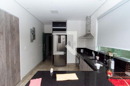 Casa à venda com 340m², 3 quartos e 5 vagasCozinha