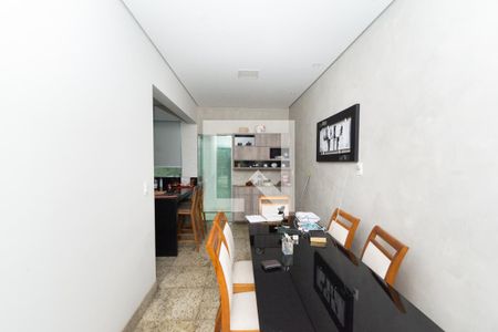 Casa à venda com 340m², 3 quartos e 5 vagasSala de Jantar