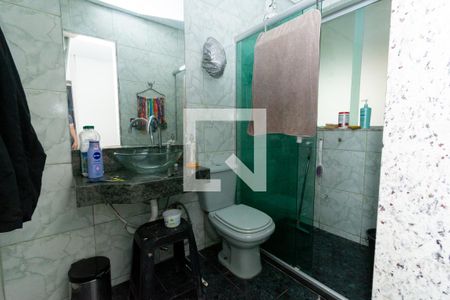 Casa à venda com 340m², 3 quartos e 5 vagasBanheiro da Suíte