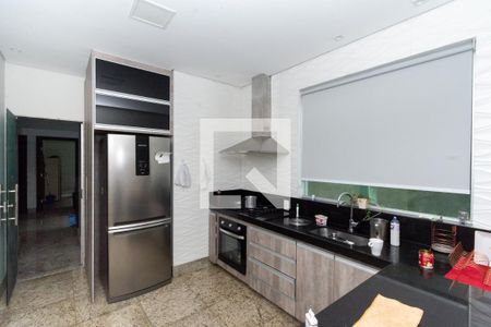 Casa à venda com 340m², 3 quartos e 5 vagasCozinha