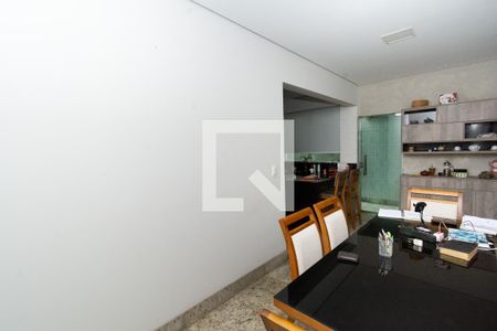 Casa à venda com 340m², 3 quartos e 5 vagasSala de Jantar