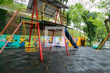 Apartamento para alugar com 55m², 2 quartos e 1 vagaÁrea comum - Playground