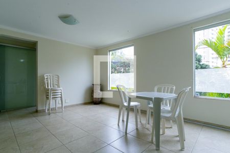 Apartamento para alugar com 55m², 2 quartos e 1 vagaÁrea comum - Salão de festas