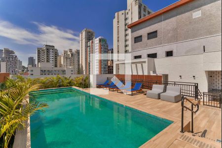 Studio à venda com 27m², 1 quarto e sem vagaPiscina
