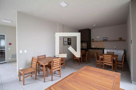 Apartamento para alugar com 35m², 2 quartos e sem vagaÁrea comum - Churrasqueira