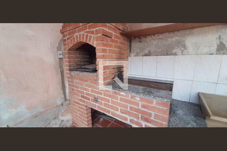 Casa à venda com 213m², 4 quartos e 2 vagasChurrasqueira