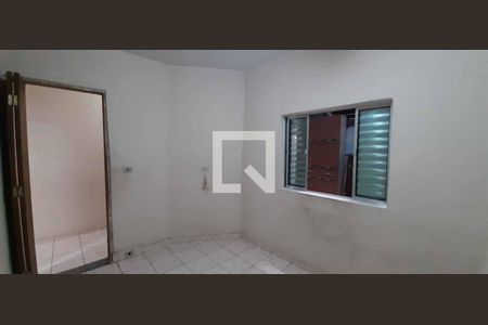 Casa à venda com 213m², 4 quartos e 2 vagasQuarto 2