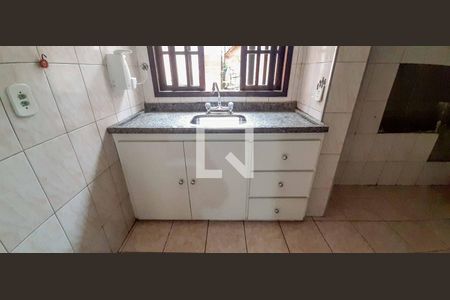Casa à venda com 213m², 4 quartos e 2 vagasCozinha