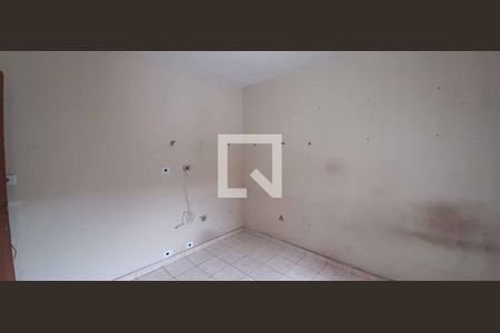 Casa à venda com 213m², 4 quartos e 2 vagasQuarto 1