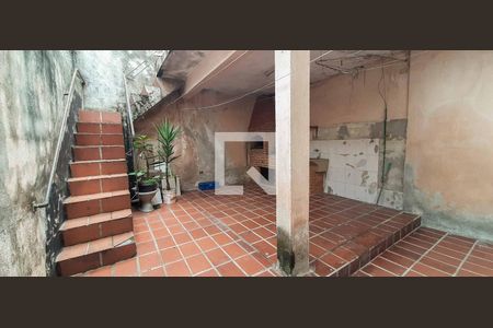 Casa à venda com 213m², 4 quartos e 2 vagasQuintal