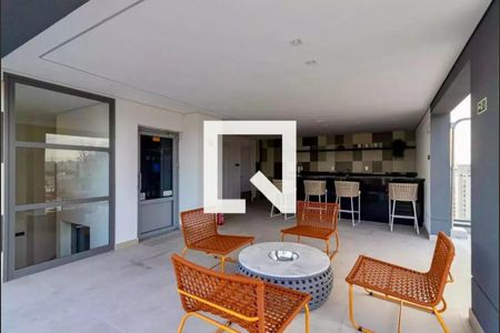 Apartamento para alugar com 24m², 1 quarto e sem vaga Apartamento para alugar com 24m², 1 quarto e sem vagaÁrea comum - Piscina