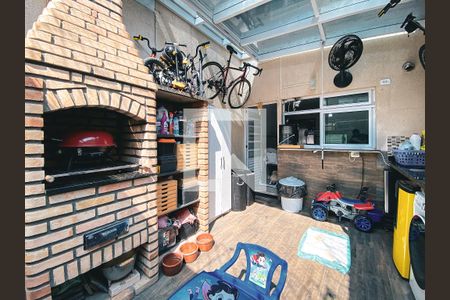 Quintal de casa à venda com 2 quartos, 100m² em Vila Polopoli, São Paulo