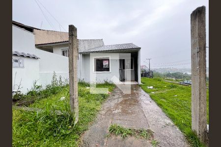 Casa para alugar com 60m², 2 quartos e 1 vaga Casa para alugar com 60m², 2 quartos e 1 vagafachada