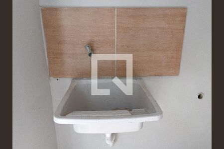 Casa para alugar com 60m², 2 quartos e 1 vaga Casa para alugar com 60m², 2 quartos e 1 vagaLavanderia