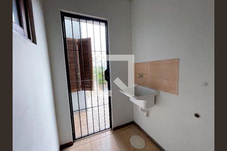 Casa para alugar com 60m², 2 quartos e 1 vaga Casa para alugar com 60m², 2 quartos e 1 vagaLavanderia