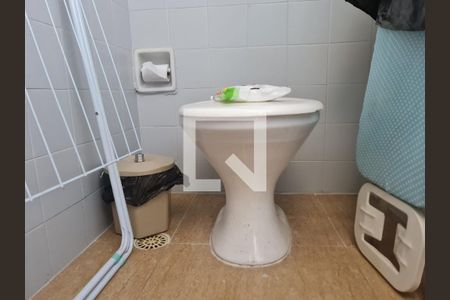 Apartamento à venda com 70m², 2 quartos e 1 vagaLavabo da Área de Serviço