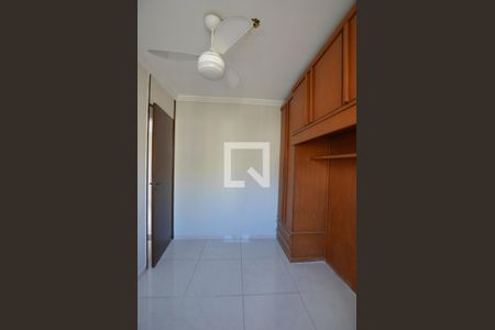 Quanto 1 de apartamento para alugar com 2 quartos, 50m² em Campinho, Rio de Janeiro