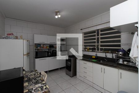 Casa à venda com 216m², 3 quartos e 2 vagasCozinha