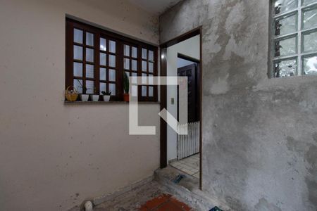Casa à venda com 216m², 3 quartos e 2 vagasEntrada