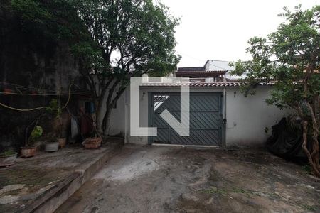 Casa à venda com 216m², 3 quartos e 2 vagasGaragem