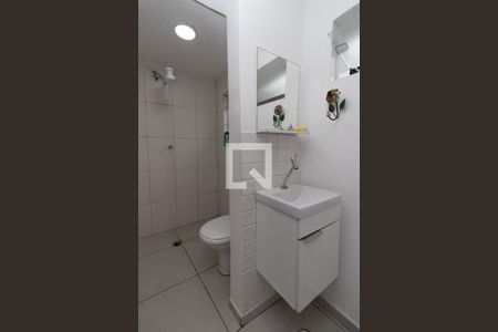 Casa à venda com 216m², 3 quartos e 2 vagasBanheiro da Suíte 2