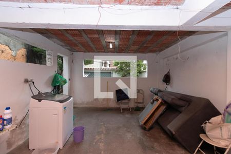 Casa à venda com 216m², 3 quartos e 2 vagasÁrea de Serviço 2