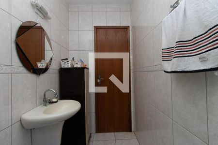 Casa à venda com 216m², 3 quartos e 2 vagasBanheiro Social