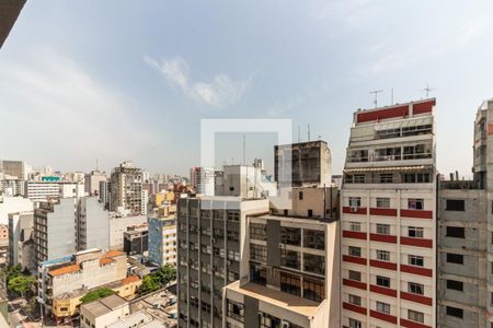 Varanda - Vista de kitnet/studio para alugar com 1 quarto, 21m² em República, São Paulo