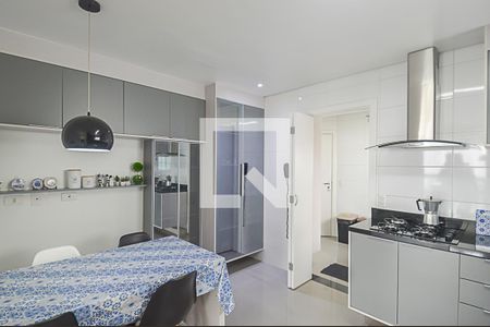Apartamento à venda com 106m², 3 quartos e 2 vagasCozinha