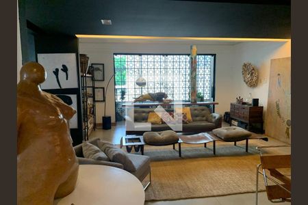 Apartamento à venda com 190m², 2 quartos e 2 vagasConjunto de Salas