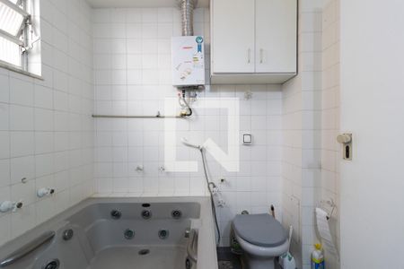 Apartamento à venda com 95m², 3 quartos e sem vagaBanheiro 