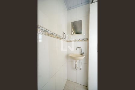 Casa à venda com 163m², 4 quartos e 2 vagasLavabo