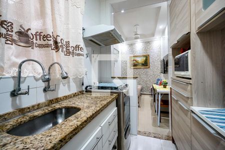 Casa à venda com 163m², 4 quartos e 2 vagasCozinha edícula