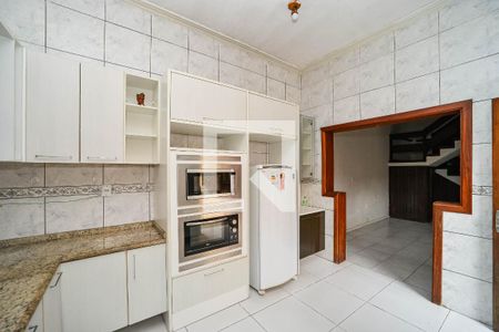 Casa à venda com 300m², 4 quartos e 2 vagasCozinha