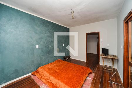 Casa à venda com 300m², 4 quartos e 2 vagasSuíte