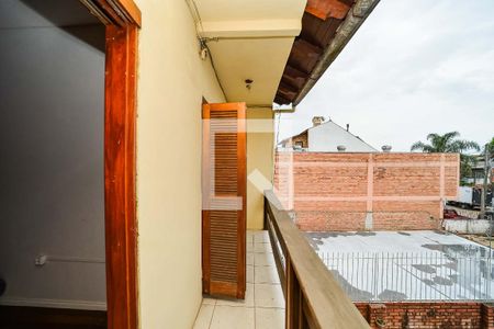 Casa à venda com 300m², 4 quartos e 2 vagasSacada do Quarto 2