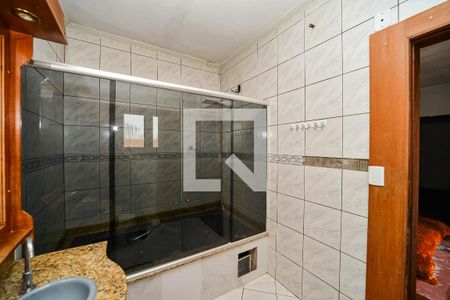 Casa à venda com 300m², 4 quartos e 2 vagasBanheiro da Suíte