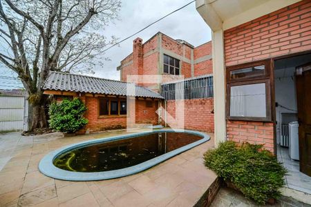 Casa à venda com 300m², 4 quartos e 2 vagasPiscina